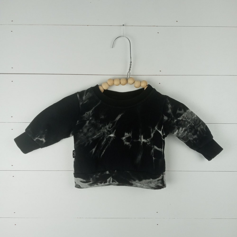 Olive + Scout boys size 3-6 mos black and white tie dye crewneck sweatshirt